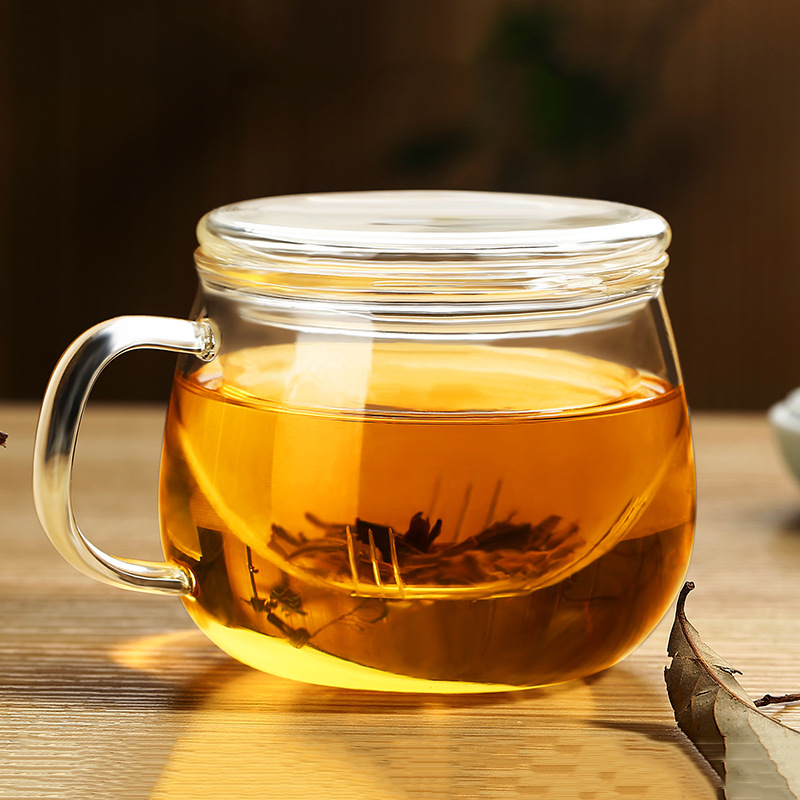 Ly thủy tinh có ngăn lọc và nắp đậy 300ml