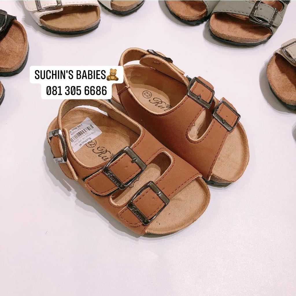 Dép lê và sandals Suchin DK0009