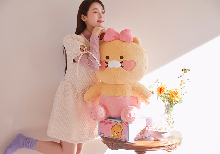 Gối Ôm Love Love Mega_Choonsik KAKAO FRIENDS Chính Hãng