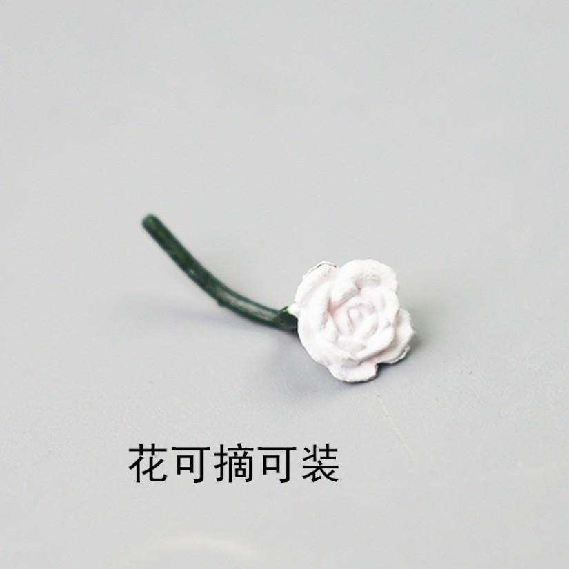 Đồ Chơi Mô Hình-Mô Hình Nhân Vật Thủ Thủ Mặt Trăng cầm hoa PVC cao 14.5cm (shop hỗ trợ gói quà)