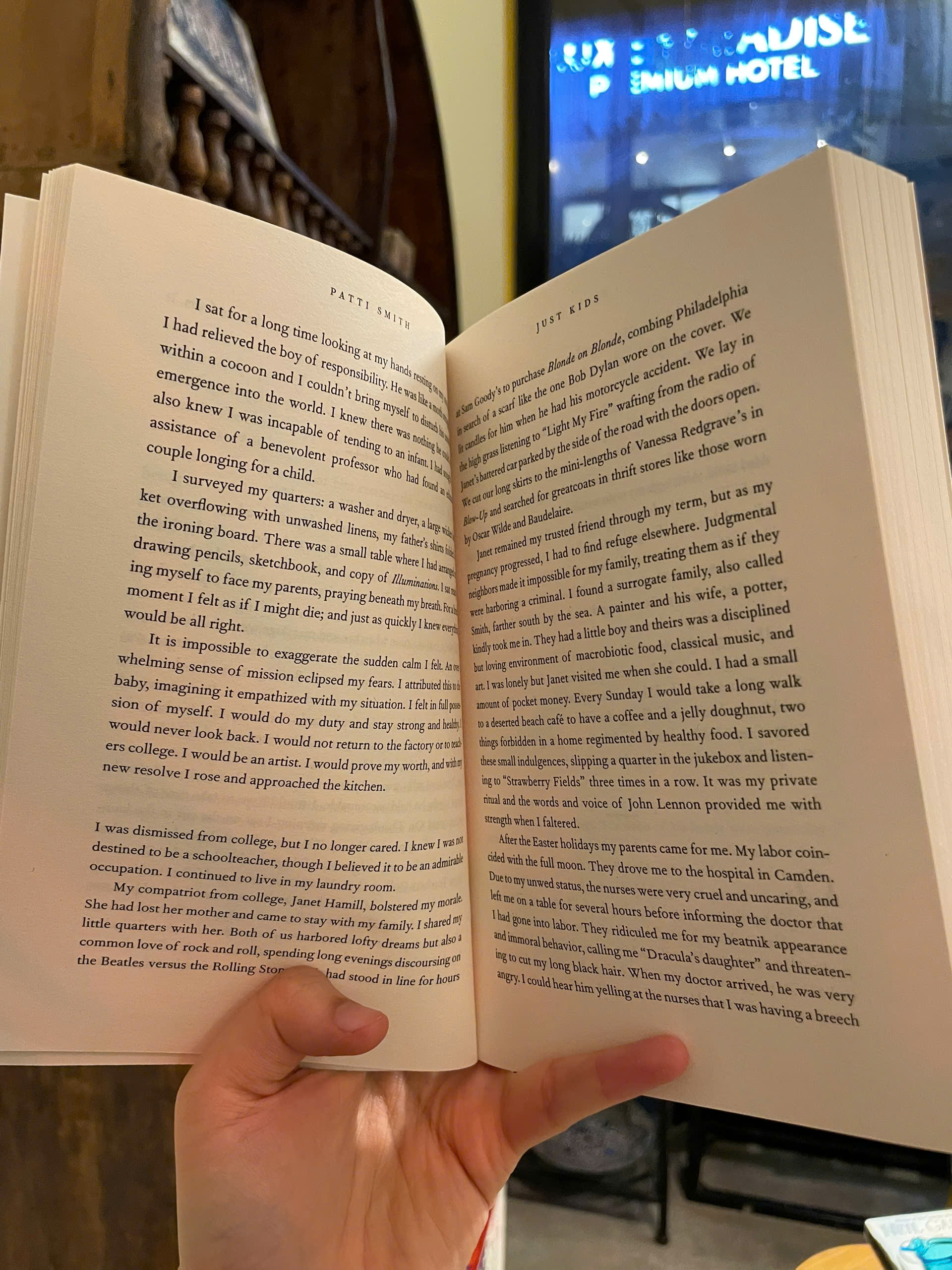 Sách - Just Kids (Sunday Times Bestseller) by Patti Smith | English Biography Memoir | Nonfiction