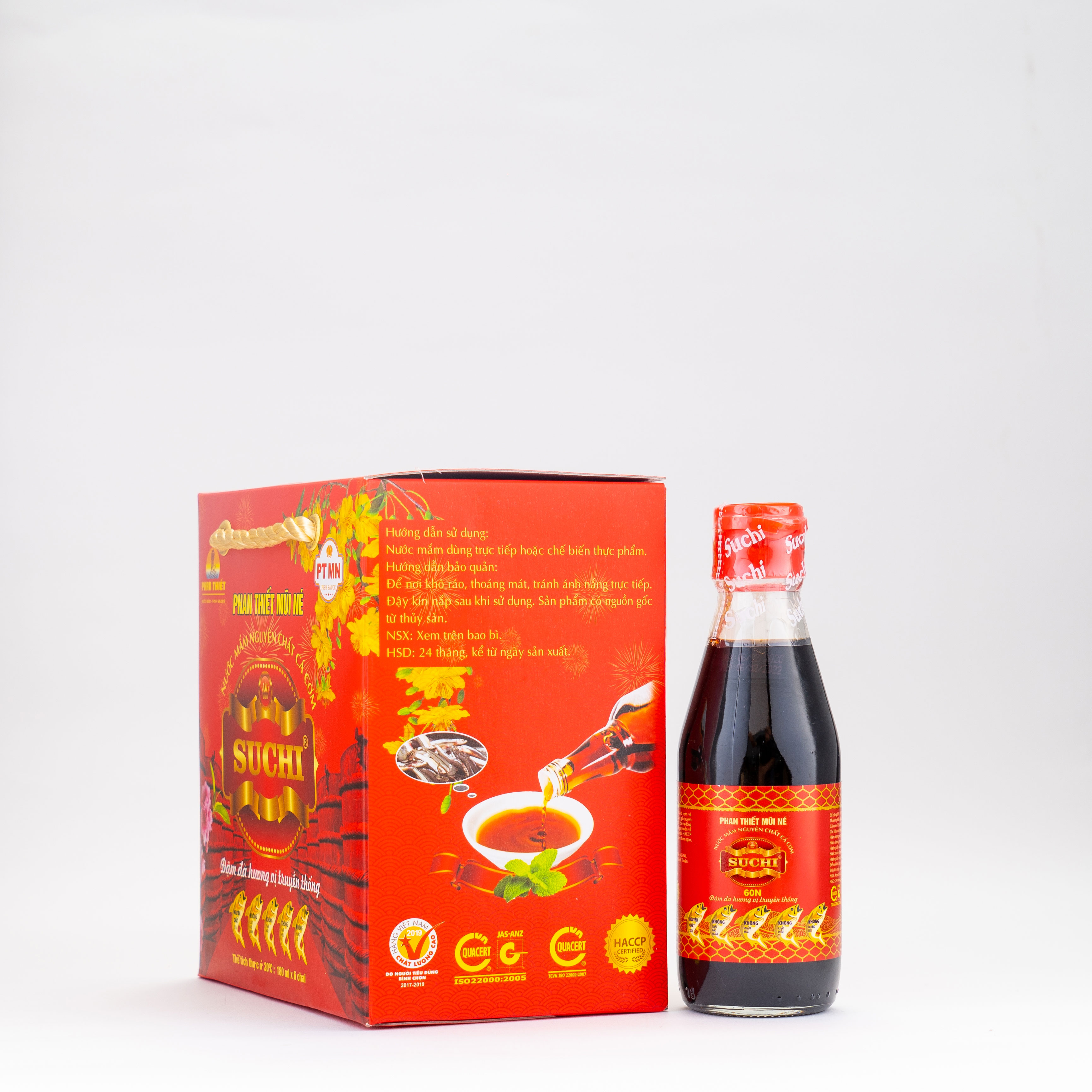Hộp 6 Chai 60 Đạm x 180ml Nước Mắm Cá Cơm Truyền Thống có US FDA Xuất Khẩu Suchi 60N 180ml