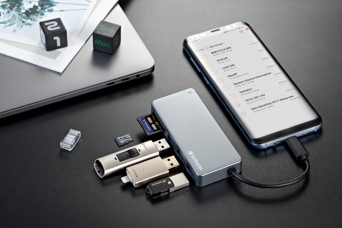 Đầu đọc thẻ Verbatim USB C 3.1 - Hàng chính hãng