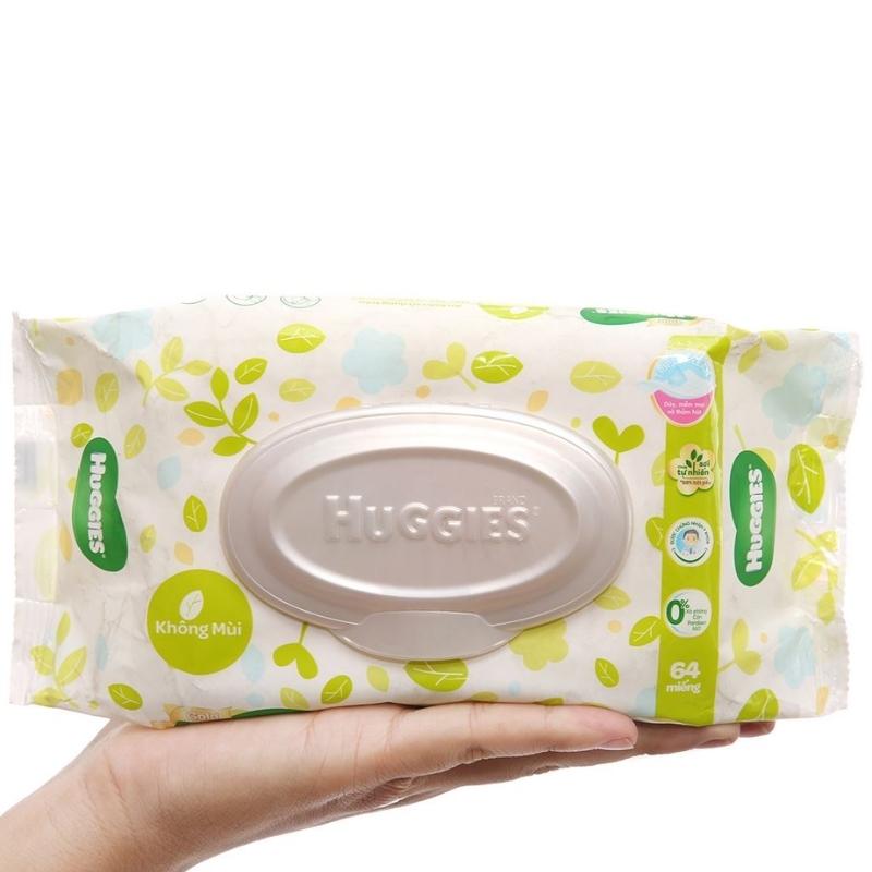 Khăn ướt em bé Gold Huggies Gold gói 64 miếng - Hàng chính hãng