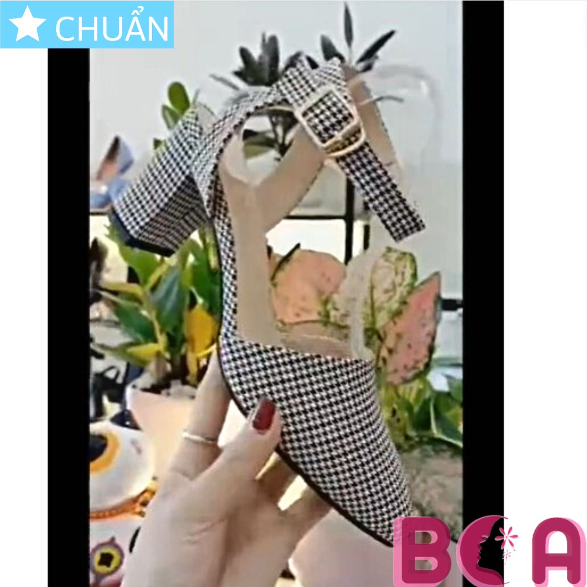 Giày cao gót nữ 5p RO501 ROSATA tại BCASHOP bít mũi, quay ôm cổ chân, ca rô nhí thời trang và sành điệu