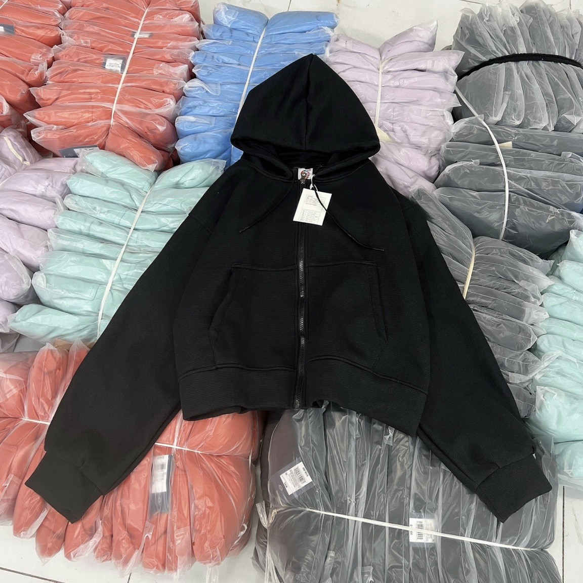 Áo Khoác Crotop Nữ trơn Thiết Kế Tay Phồng Phối dây kéo Chất Vải nỉ Xốp, phong cách dễ thương