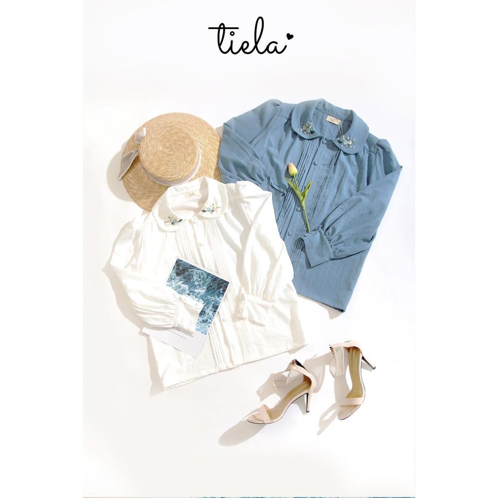 TIELA Áo cổ tròn cánh sen thêu hoa đối xứng - Wendy Shirt