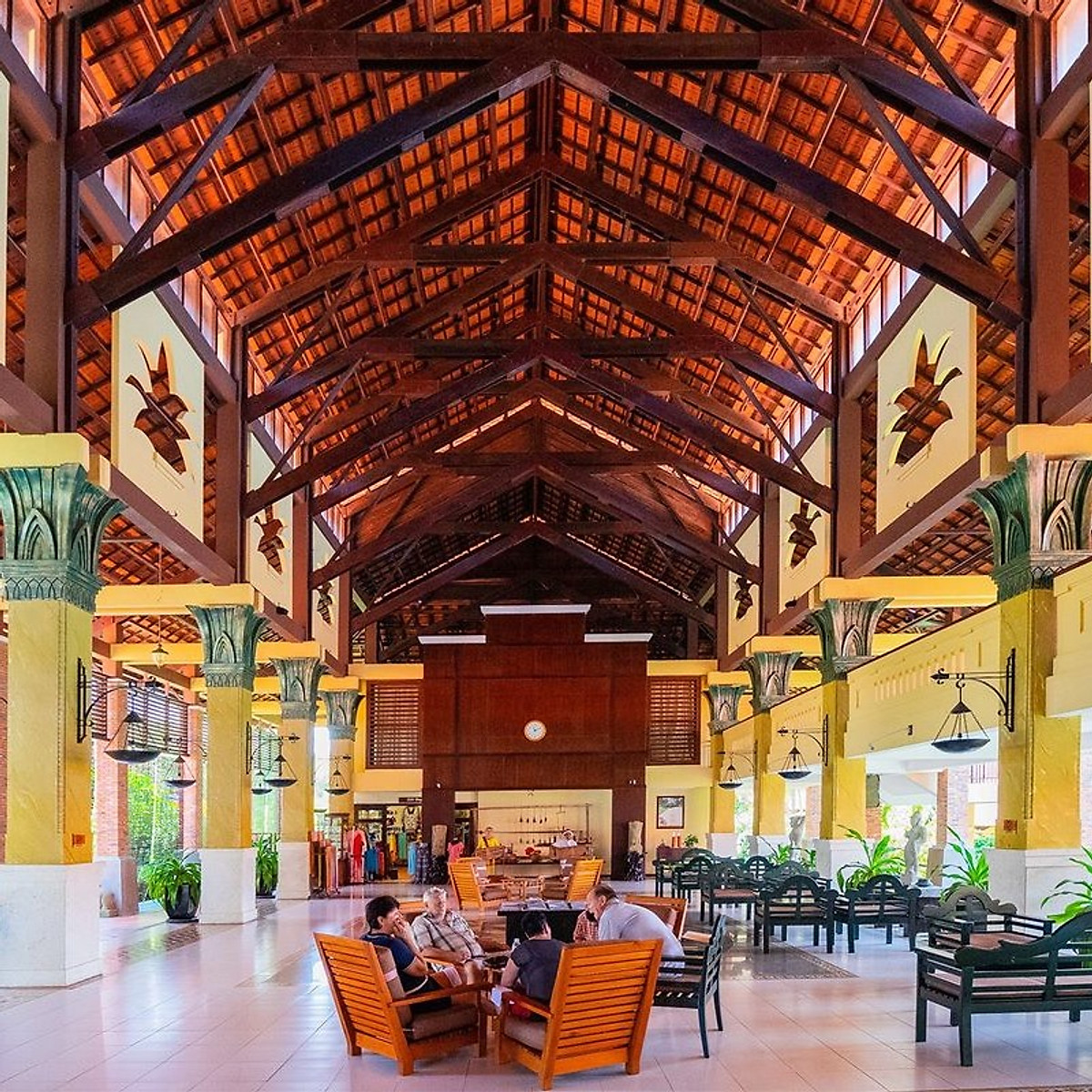 Pandanus Resort 4* Phan Thiết - Buffet Sáng, Hồ Bơi, Bãi Biển Riêng, Voucher Giá Tốt, Khách Sạn Mũi Né, Và Nhiều Ưu Đãi Hấp Dẫn