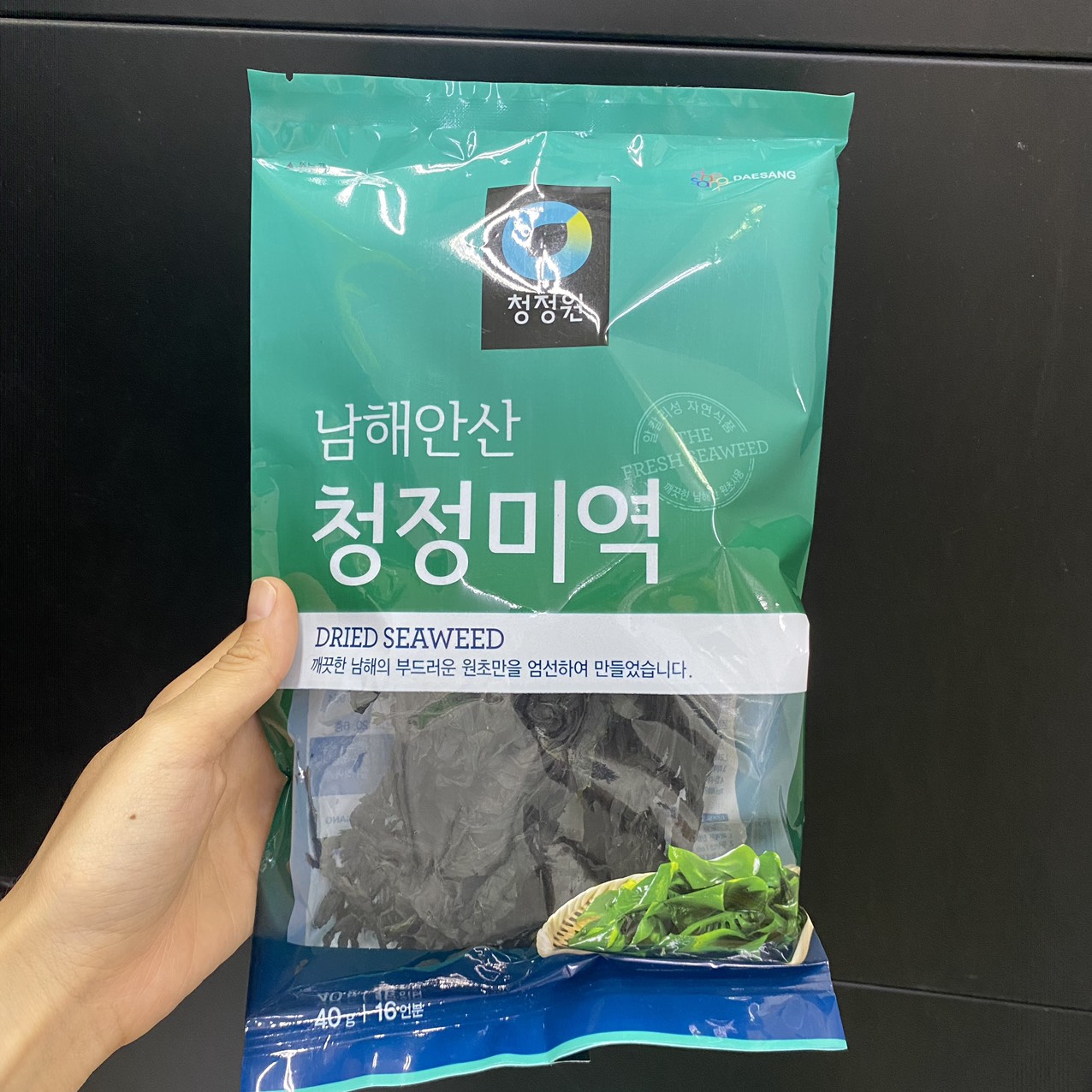 Rong Biển Khô Nấu Canh Daesang Hàn Quốc Gói 40G / 대상) 청정미역 40G