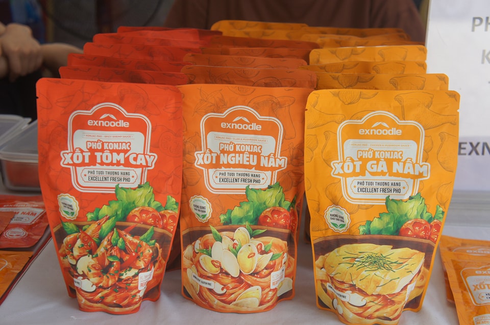 Combo 6 gói Phở konjac trộn xốt mix 3 vị-Phở tươi thượng hạng Exnoodle, ít calorie,giàu xơ,không chất bảo quản, sd trực tiếp