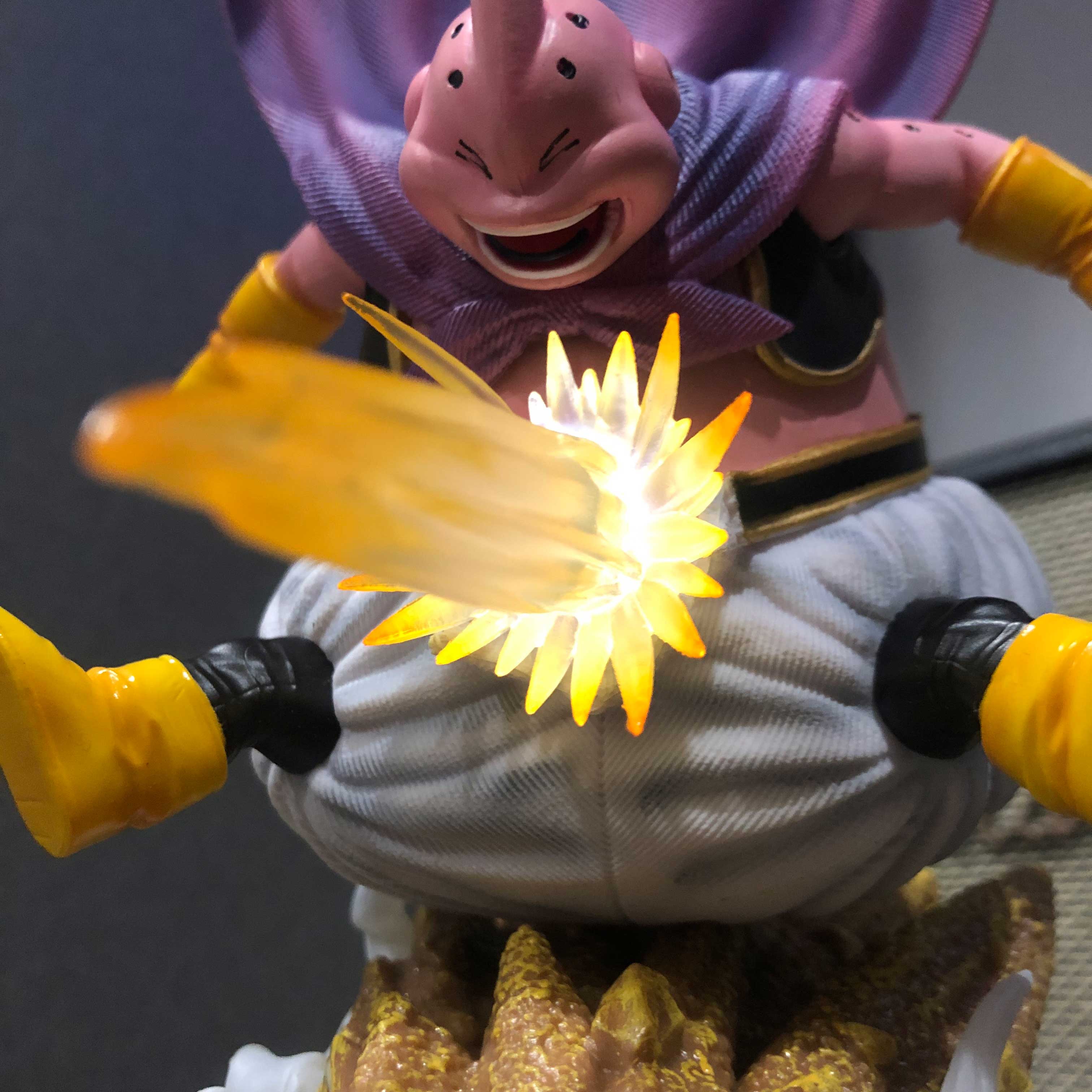 Mô hình Majin Buu  trọng thương có LED 21 cm - Dragon Ball