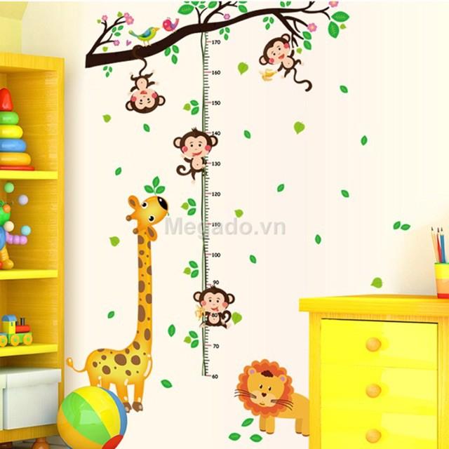 Decal dán tường vườn khỉ đu dây