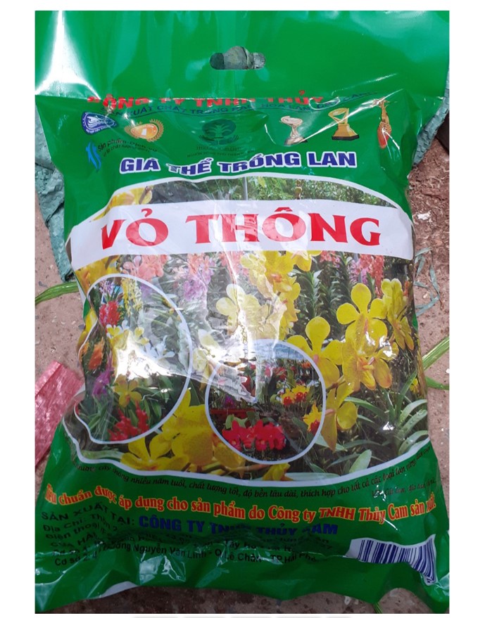 COMBO 5 CHẬU NHỰA GIẢ GỖ FI26 + 1 VỎ THÔNG ĐÓNG GÓI + 1 B1 THÁI LAN 100ML + 1 CHẾ PHẨM HÙNG NGUYỄN