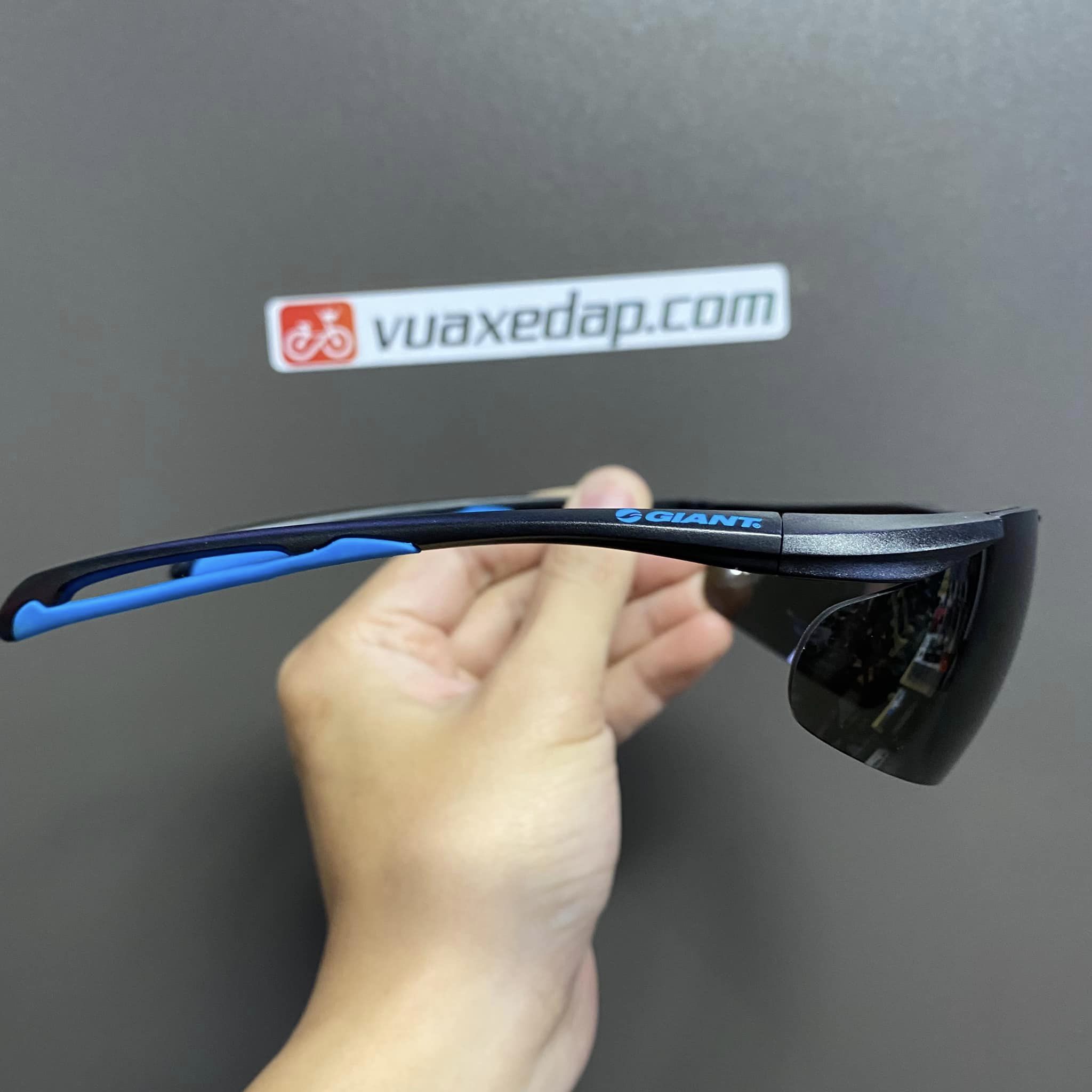 Kính đạp xe GIANT Sunglasses Sport TAGFQ9915