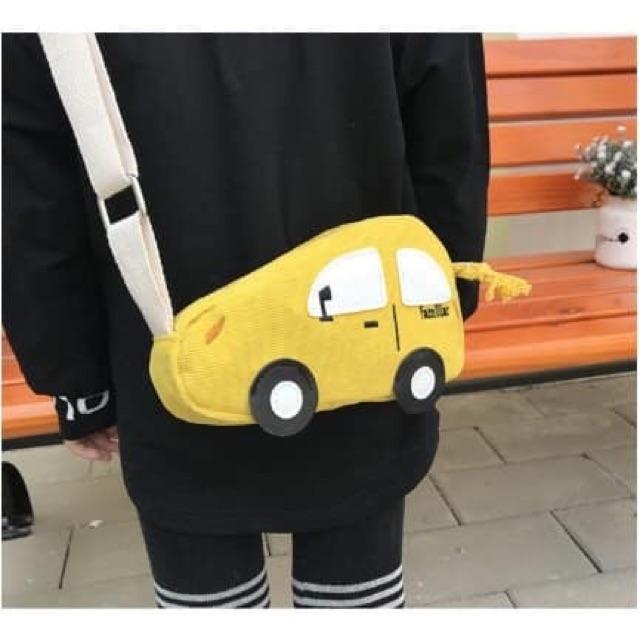 Túi đeo ô tô cho bé