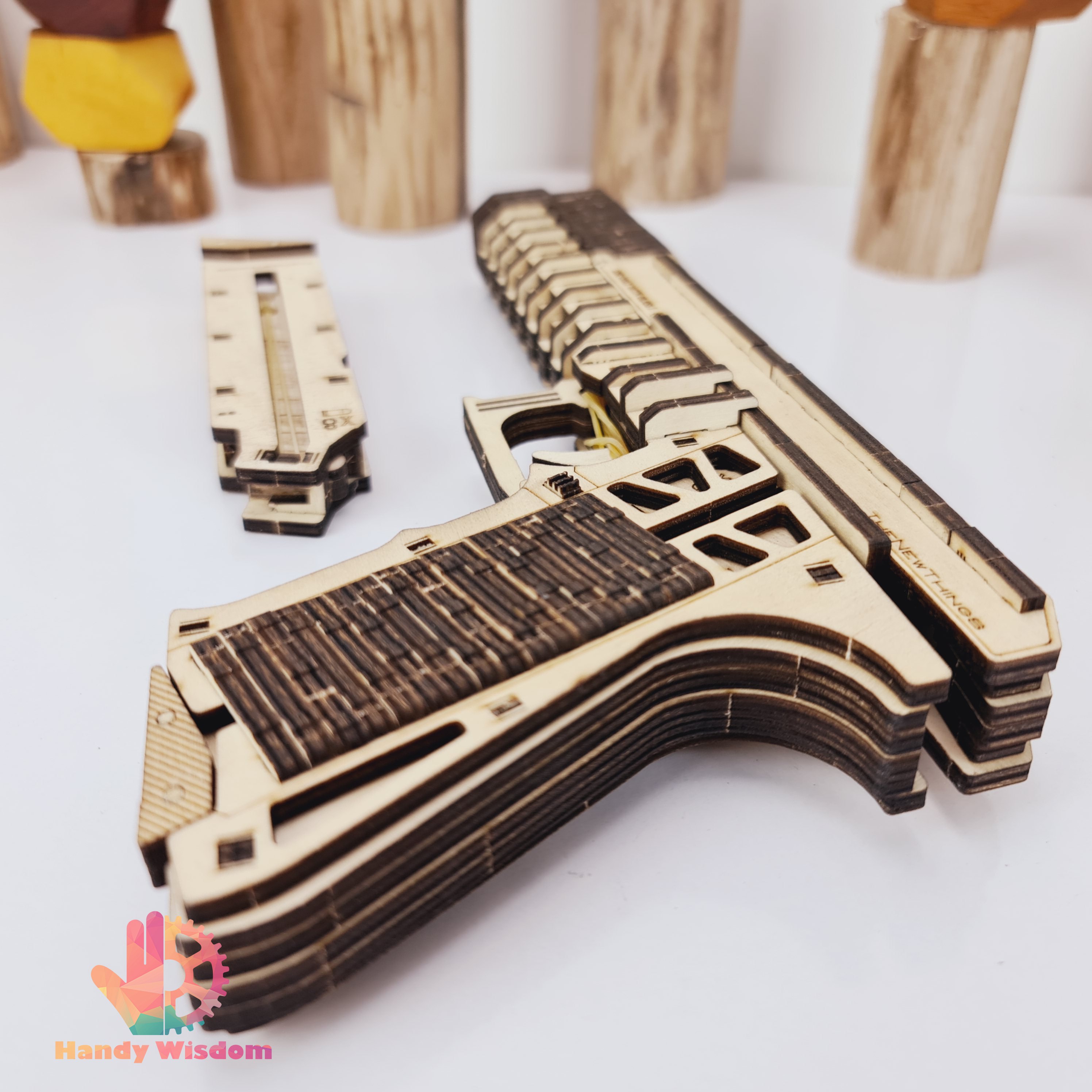 Mô hình lắp ghép gỗ - Desert Eagle - Lục Bạc