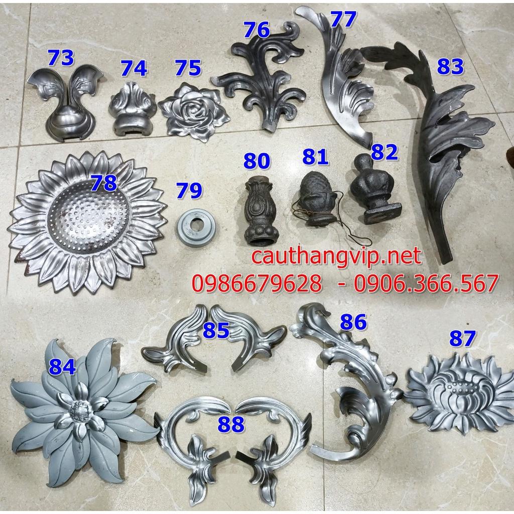 Hoa lá tôn dập cho cửa cổng, ban công
