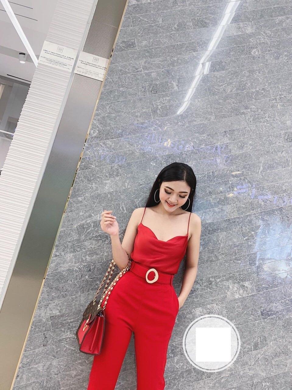 Sét đồ nữ áo hai dây và quần tây màu đỏ size S