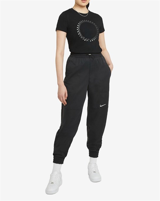 Áo T-shirt nữ Nike DD1231-010