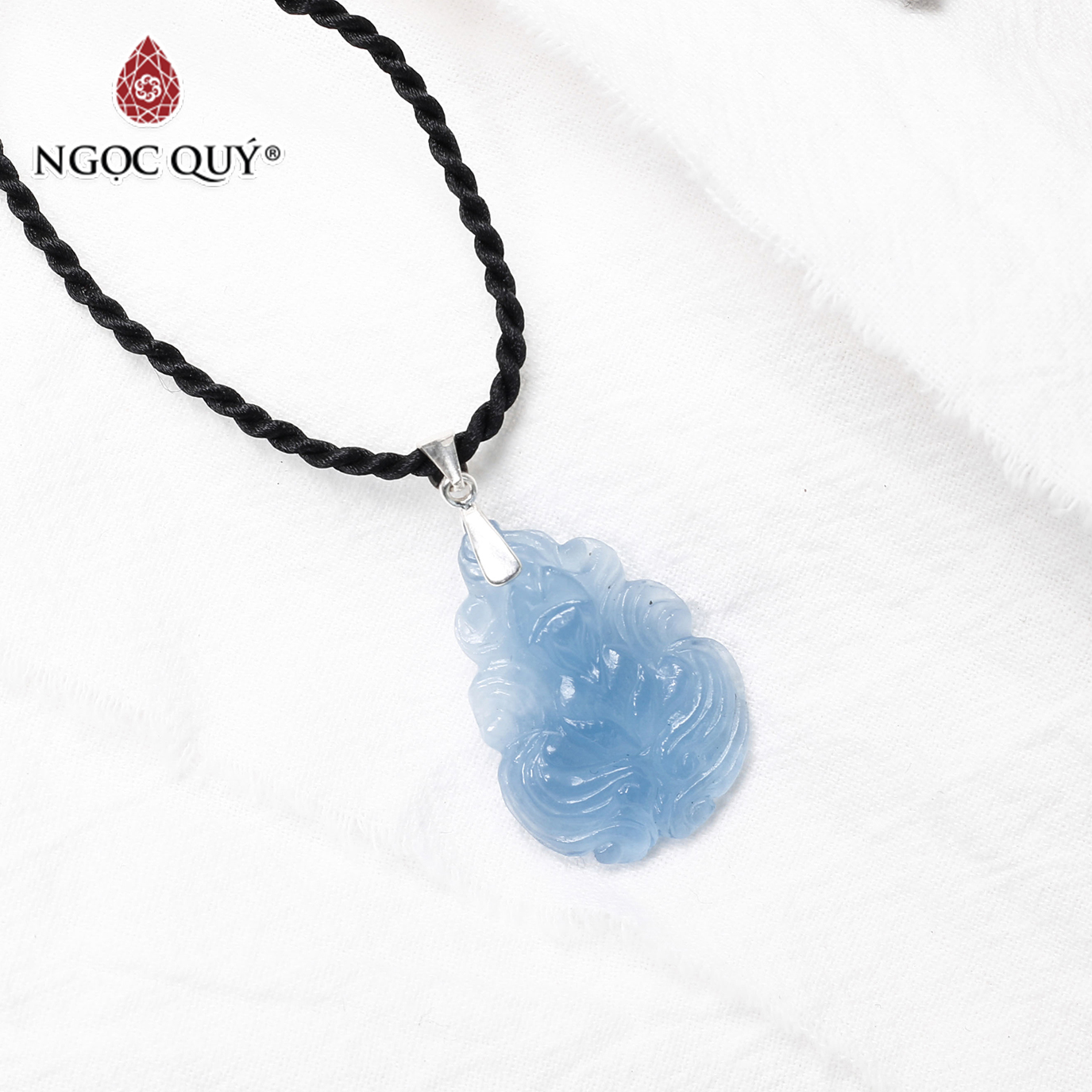 Mặt dây chuyền nữ hoàng hồ ly đá aquamarine mệnh thủy, mộc - Ngọc Quý Gemstones