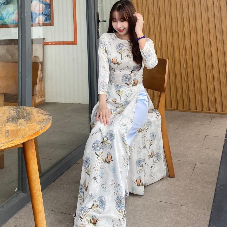 Áo dài hoa nhí màu xanh nhạt lụa satin cao cấp truyền thống may sẵn