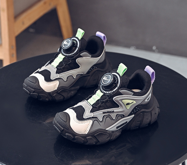 Giày cho bé phong cách dễ thương – GTE9170