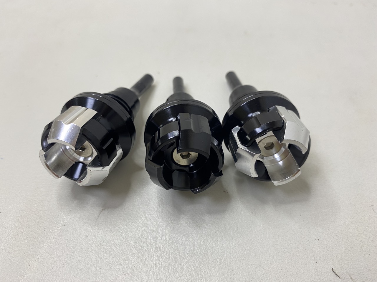 Ty thăm Nhớt 3 Cạnh mini gắn Xe Máy