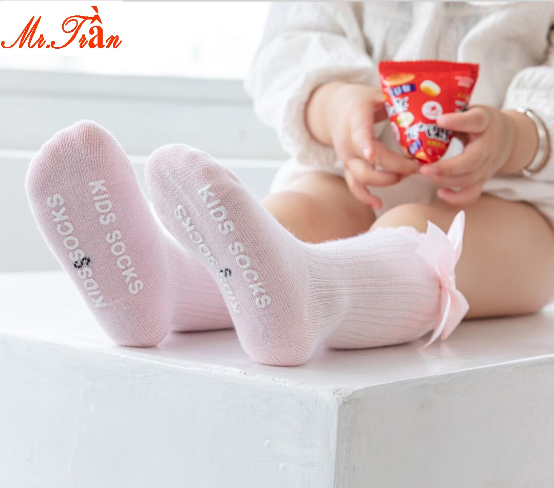 Tất vớ len công chúa có nơ cho bé từ 0 đến 3 tuổi