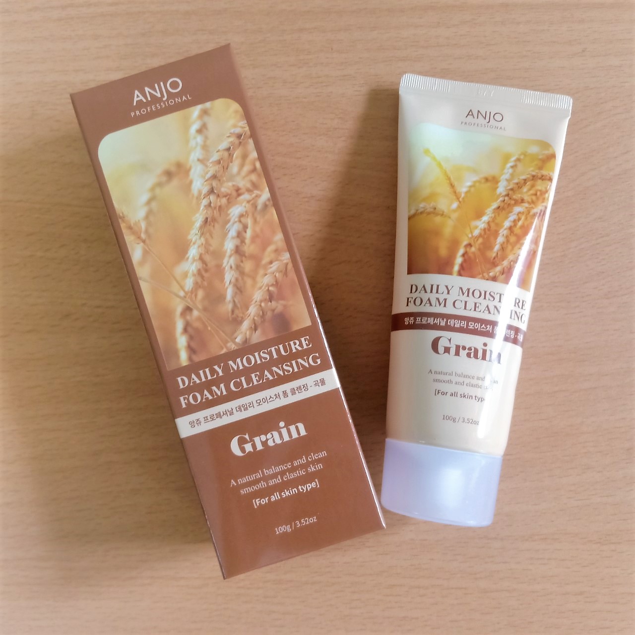 SỮA RỬA MẶT LÚA MẠCH ANJO PROFESSIONAL DAILY MOISTURE FOAM CLEANSING GRAIN 100g