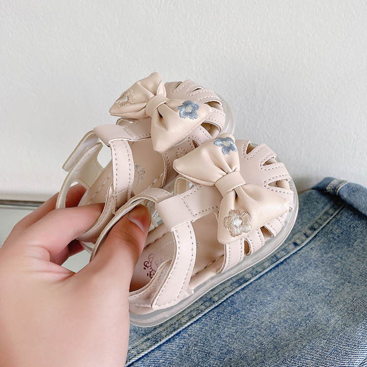 Giày Sandal quai hậu cho bé, giày tập đi siêu nhẹ, chống trơn trượt – GSD9106