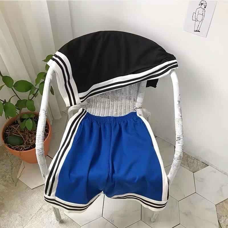 Quần Short Thun 3 Sọc Ống Rộng Unisex nam nữ phong cách ulzzang Trẻ Trung Năng Động Cá Tính