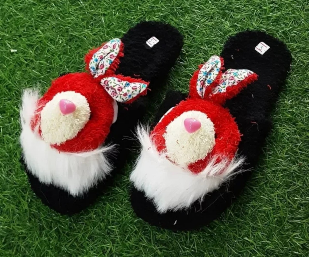 Dép mang trong nhà, dép quai ngan nữ, chất liệu nhẹ mềm, mang êm chân, hình thú dễ thương, size từ 35-40.