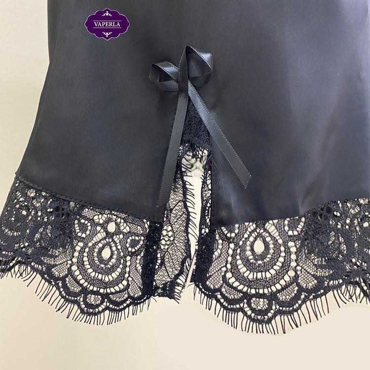 Váy ngủ lụa satin phối ren xẻ