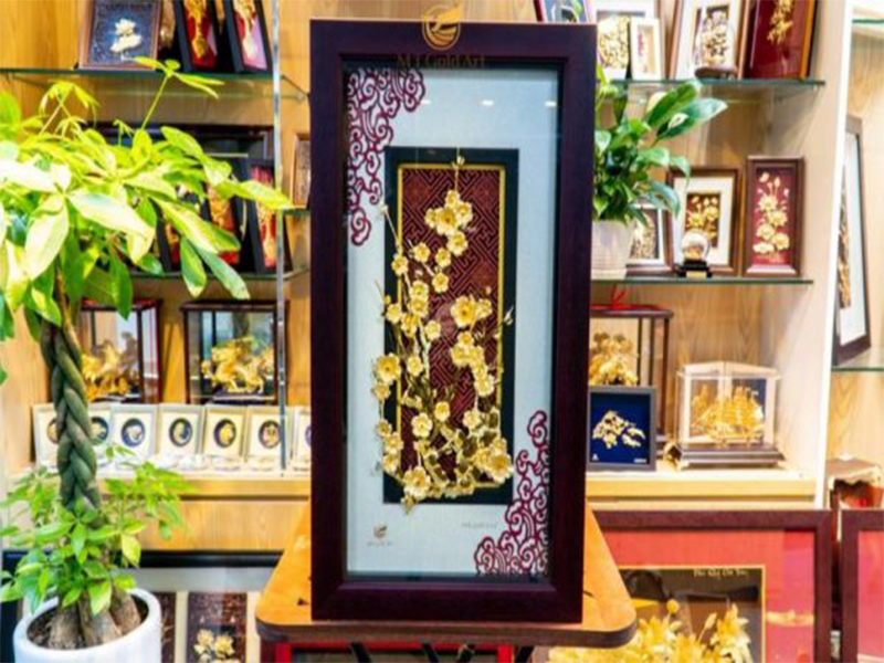 Hình ảnh Tranh hoa mai mạ vàng (39x69cm) MT Gold Art- Hàng chính hãng, trang trí nhà cửa, phòng làm việc, quà tặng Tết ý nghĩa, quà tặng sếp, đối tác, khách hàng, tân gia, khai trương 