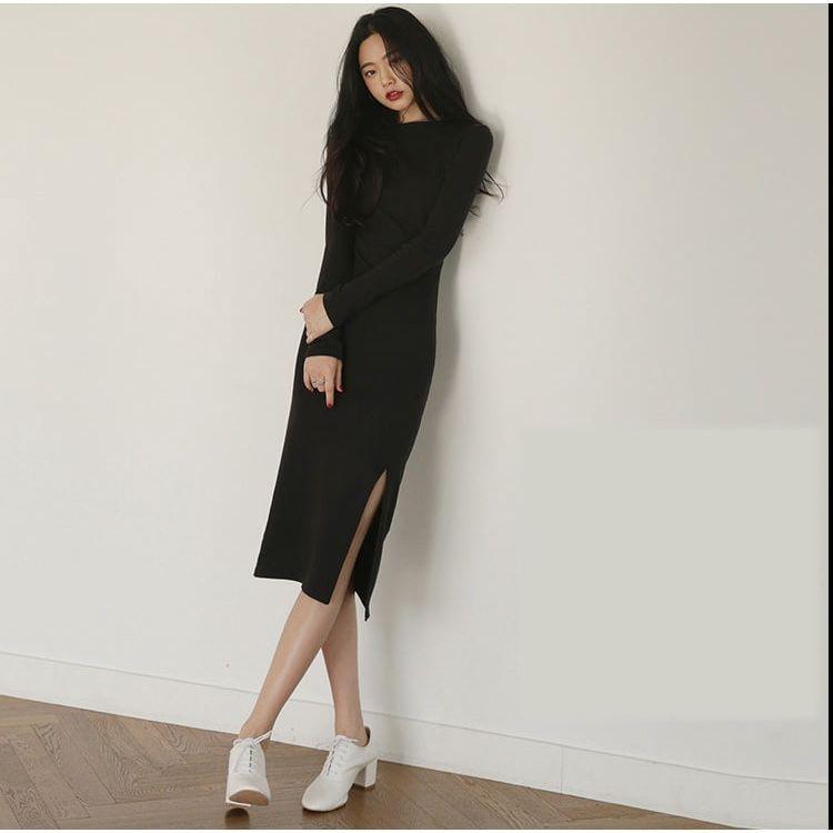 Đầm Nữ Body Đen Xẻ Vạt Chất Borip Dáng Ôm Dài Q065