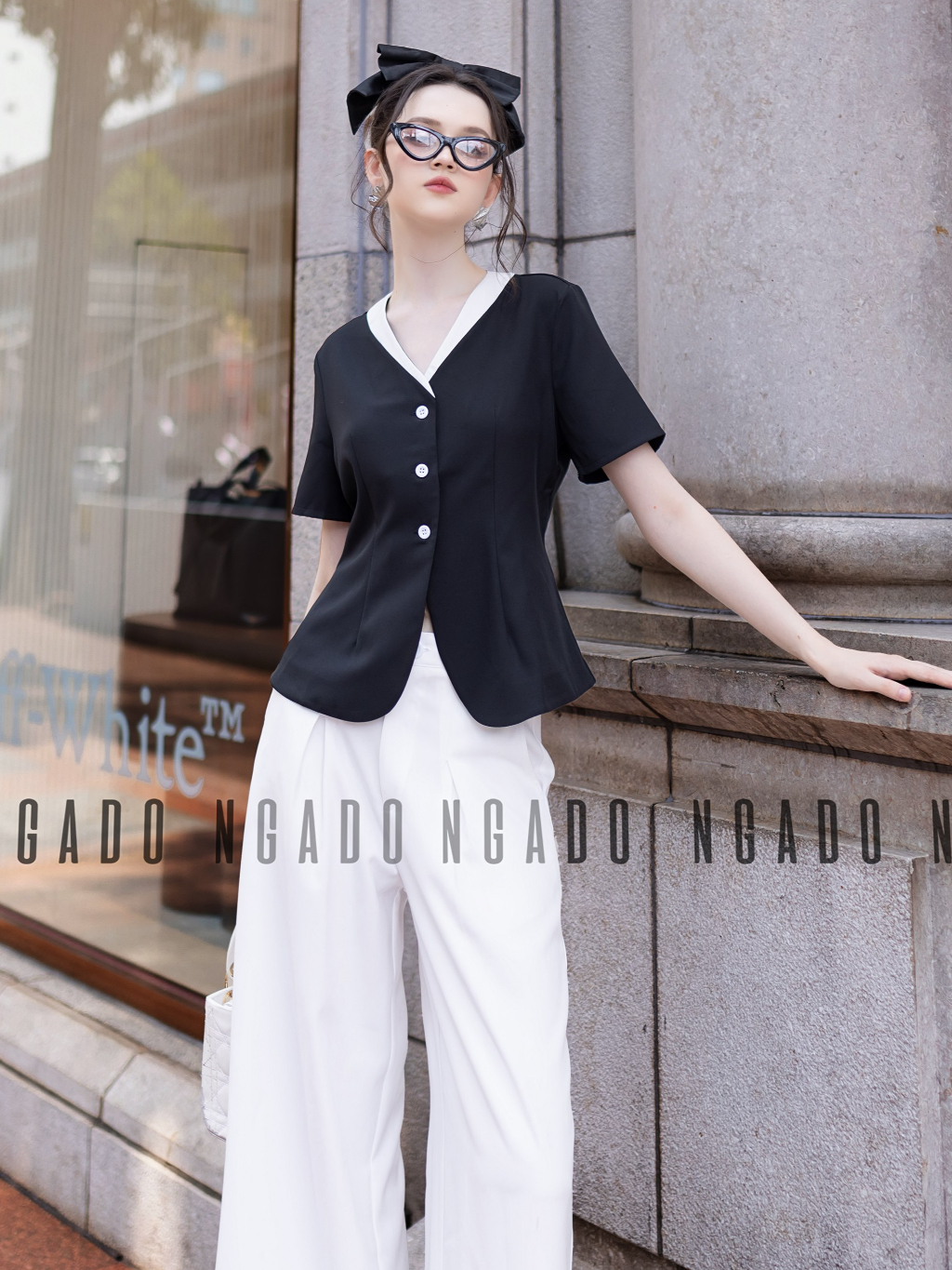 Áo đen cổ viền trắng NGADO , Áo kiểu nữ , áo thiết kế