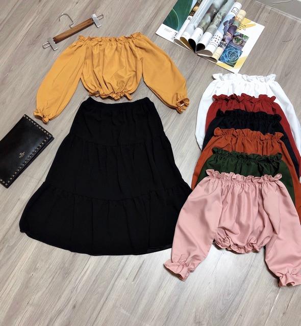 Áo croptop bẹt vai voan tay dài