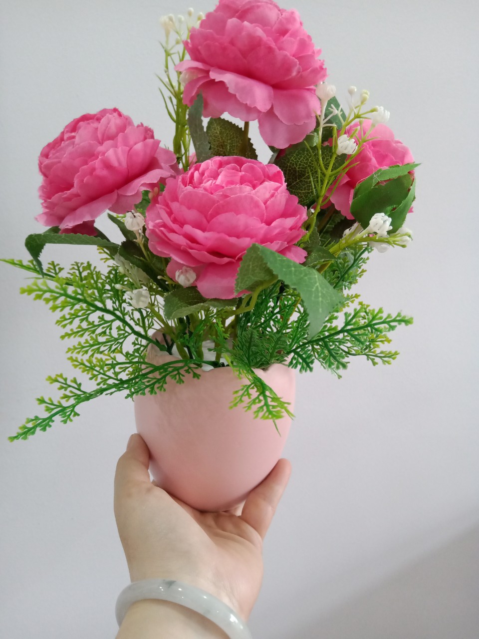 Hoa giả cao cấp - Chậu hoa mẫu đơn quý tộc / Hoa hồng loại 1 - Trang trí nhà cửa - Krishna - Sản phẩm bao gồm hoa và chậu / bình / lọ