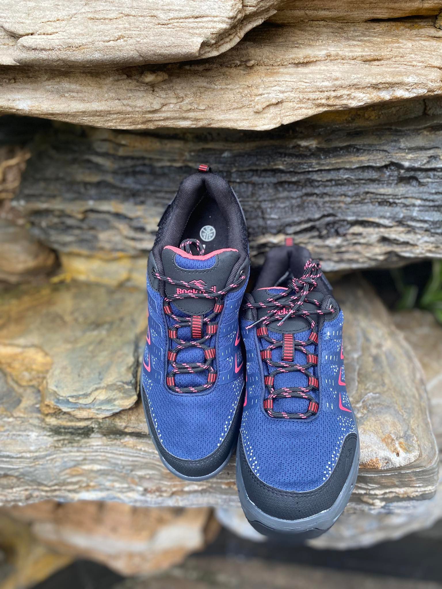 Sale giày leo núi đi bộ đường dài Rocktrail