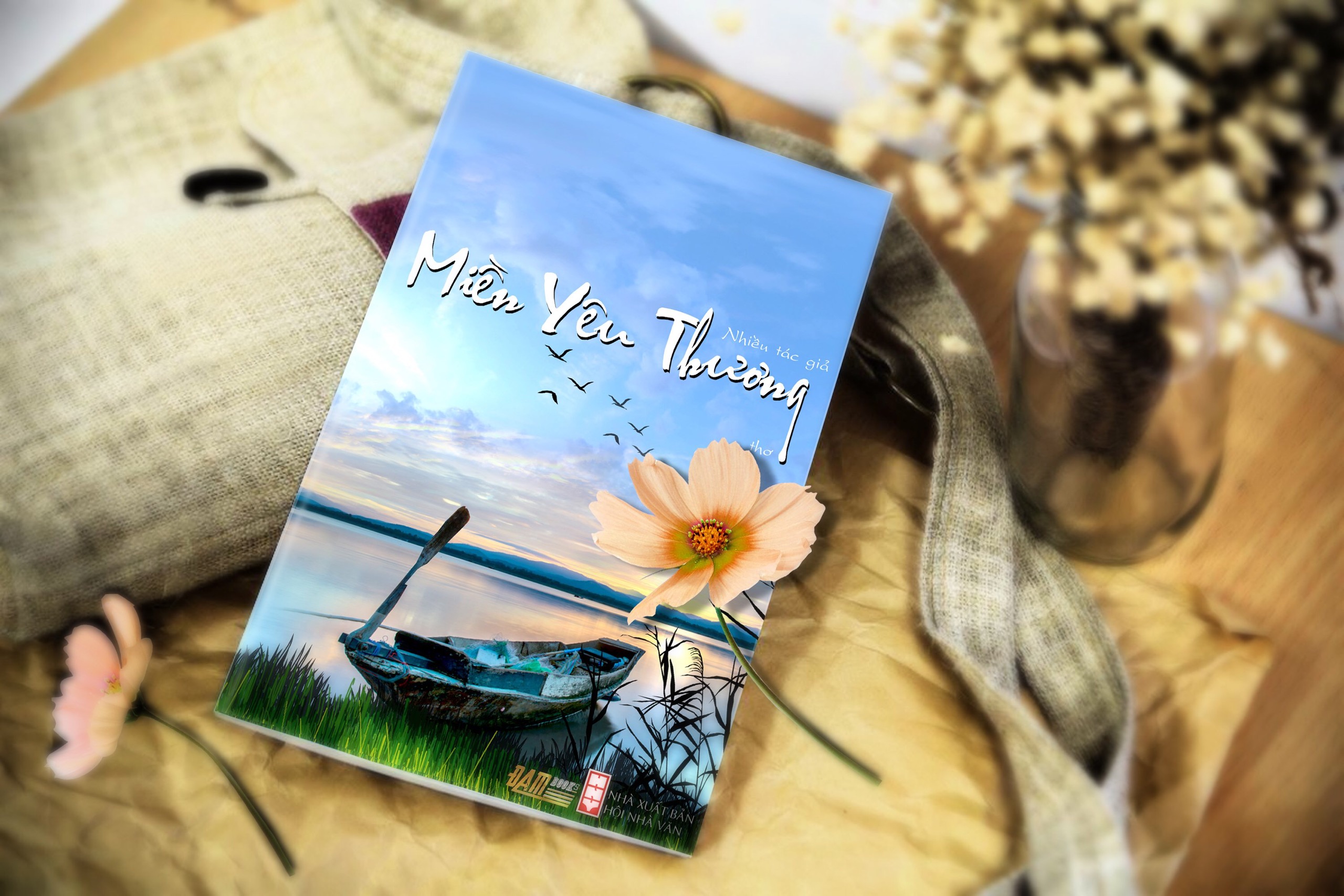 Tập thơ Miền yêu thương