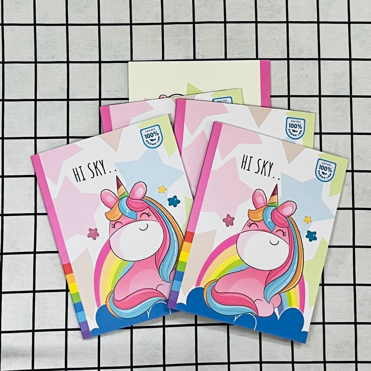 Tập Học Sinh Vanlangbooks 96 Trang Định Lượng 80 (4 Ôly) - Baby Unicorn - Vanlangbooks