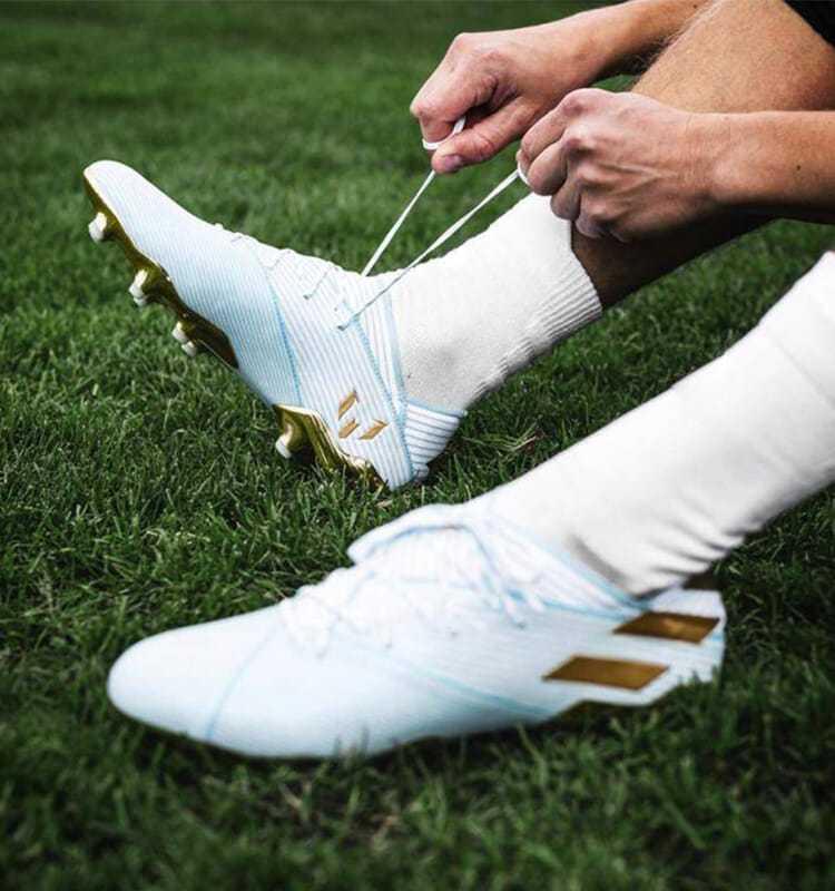 YANZISHOP Macy Anniversary Edition Kids Student Soccer Giày nam và nữ Broken Nails AG Dài Nails Falcon Người lớn Cỏ Đào tạo Giày