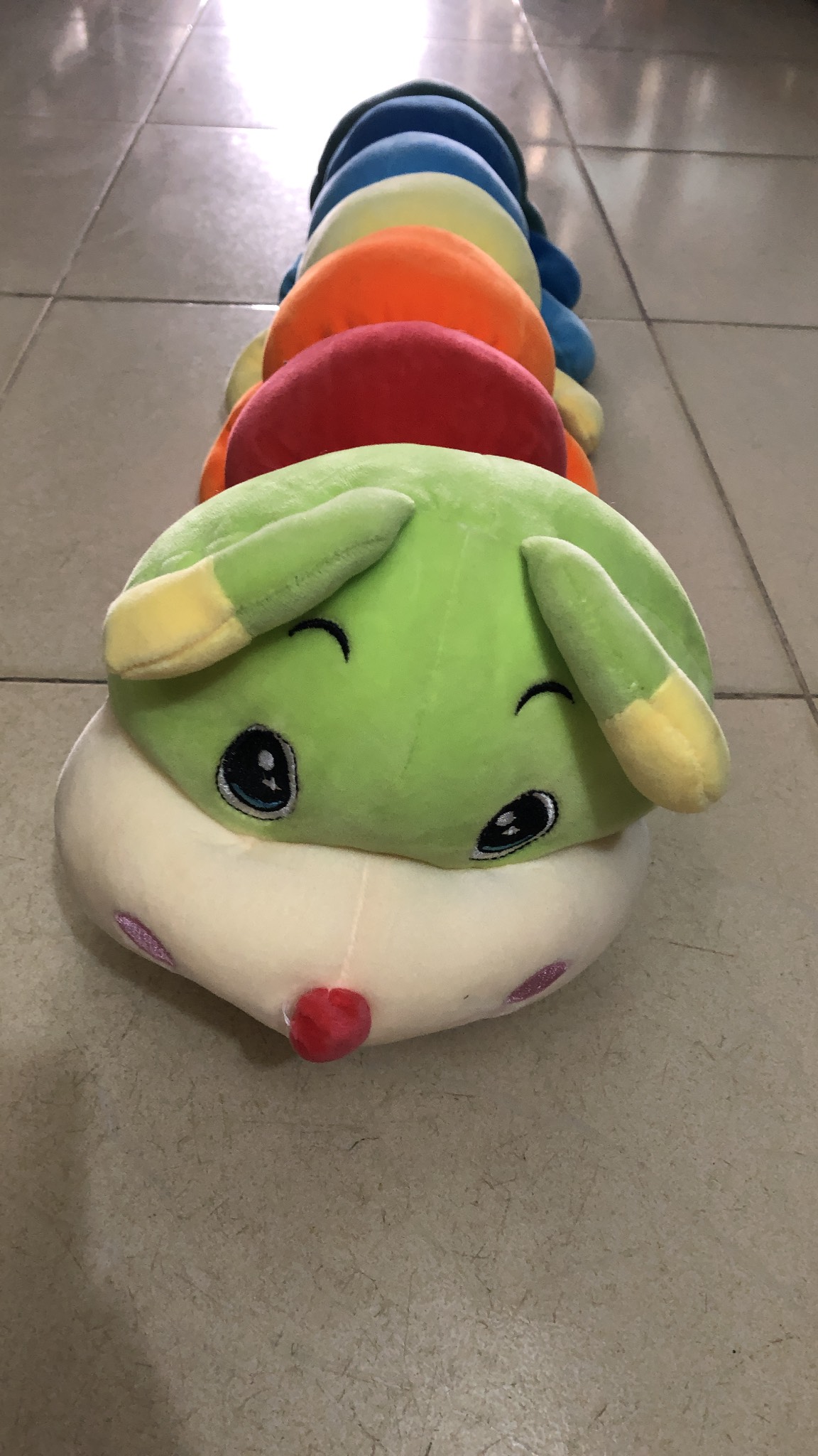 Đồ chơi thú bông hình con xâu