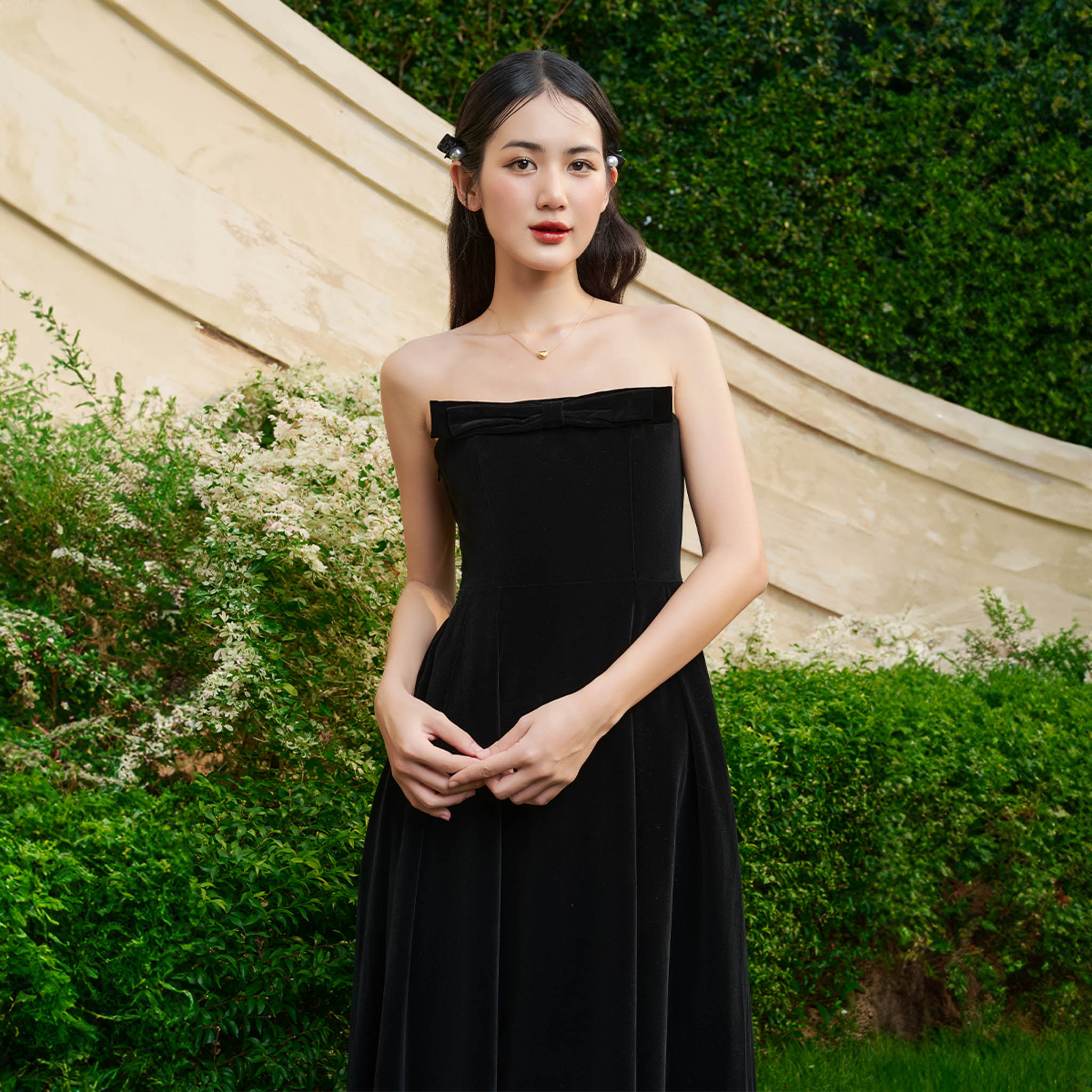 DOTTIE - Đầm midi cúp ngực phối nơ - Đen - D0576