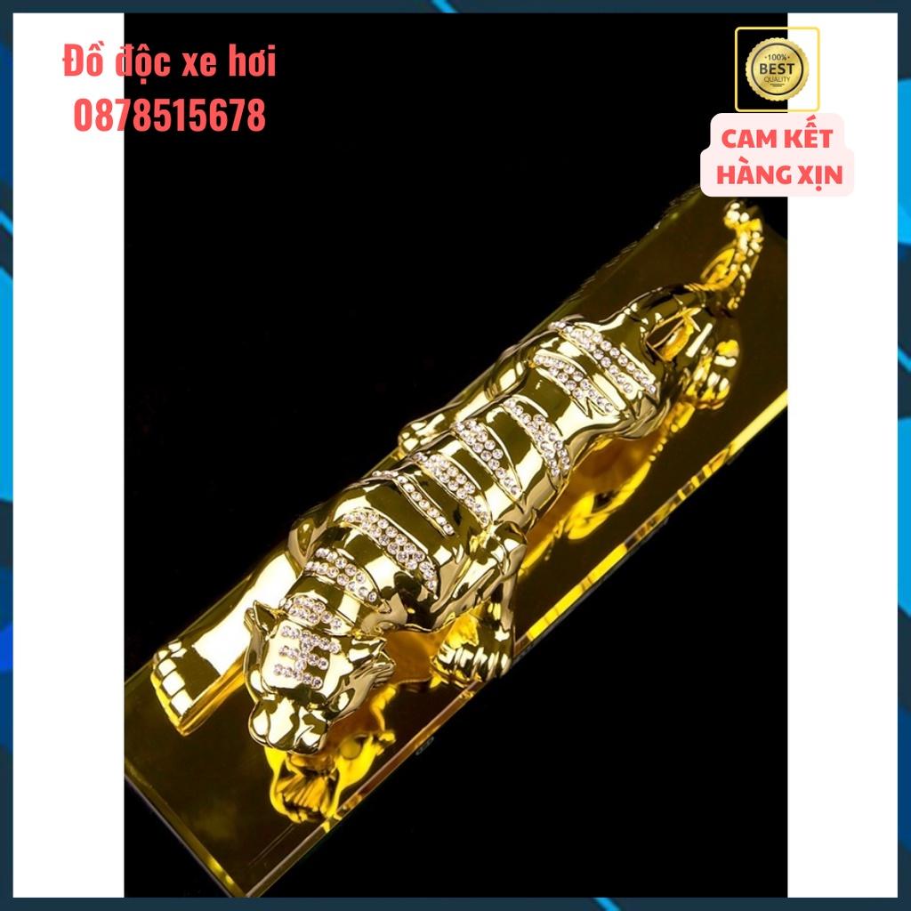 Tượng Hổ Đính Đá Trang Trí Taplo Xe Hơi Cao Cấp - Siêu Sang Siêu Mịn - TẶNG KÈM NƯỚC HOA THƠM ĐỔ ĐẾ TƯỢNG