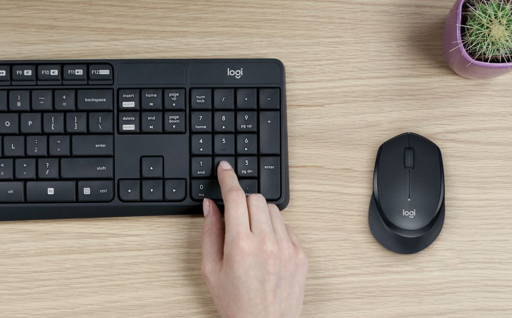 Bộ Bàn Phím Và Chuột Không Dây Logitech MK315 Silent giảm 99% tiếng ồn - Hàng chính hãng