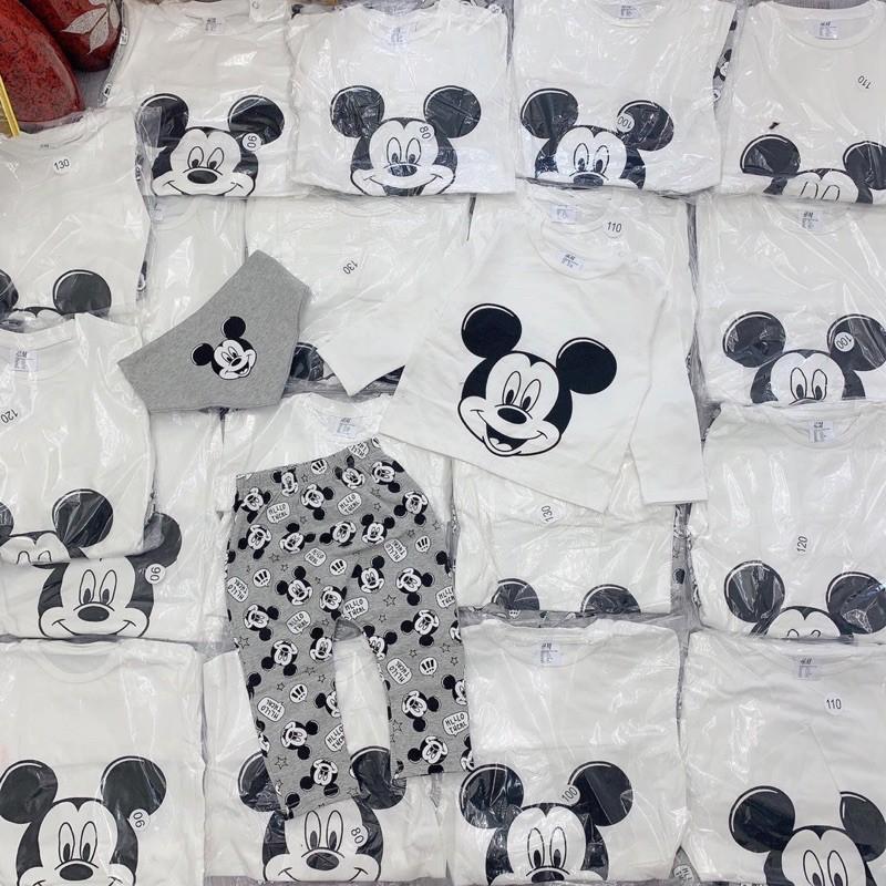 Bộ mickey kèm yếm