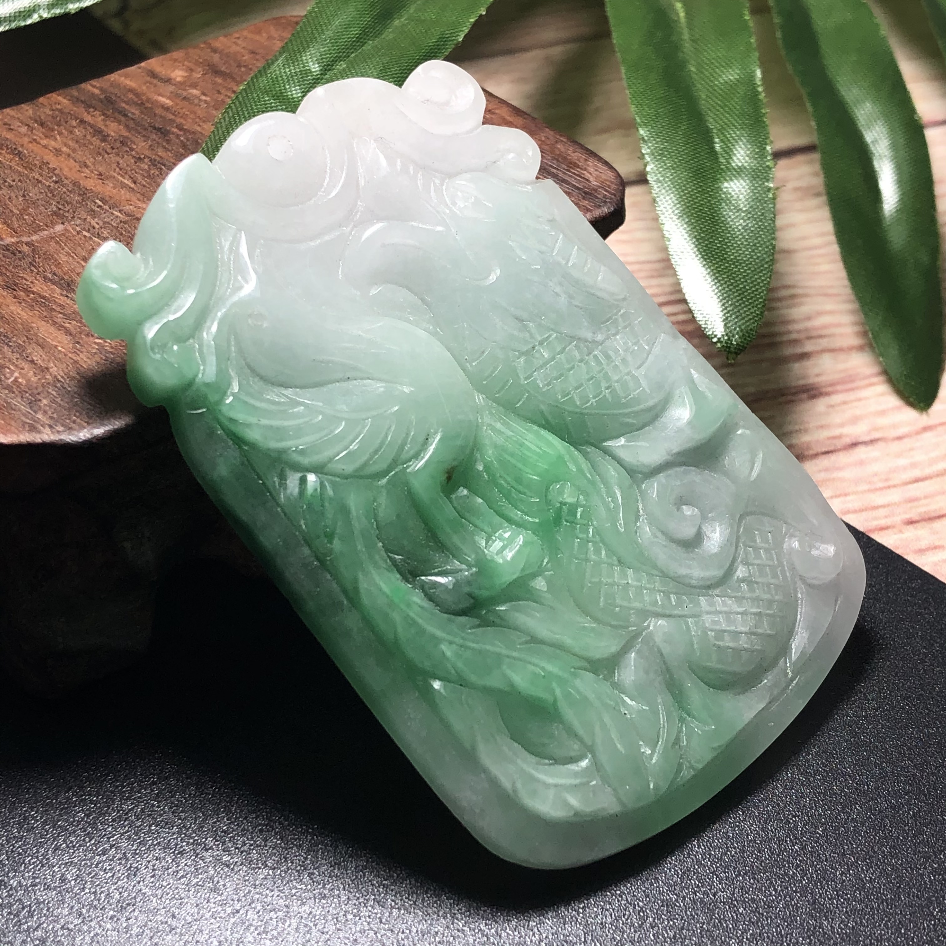 Mặt Cẩm Thạch chạm Rồng xanh lí