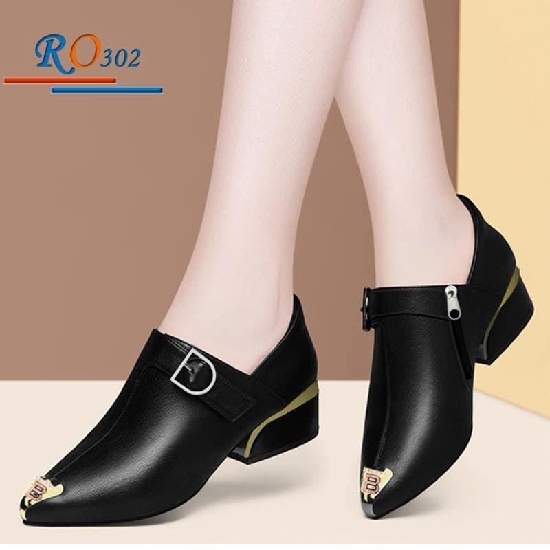 GIÀY BOOT ĐẾ THẤP RO302