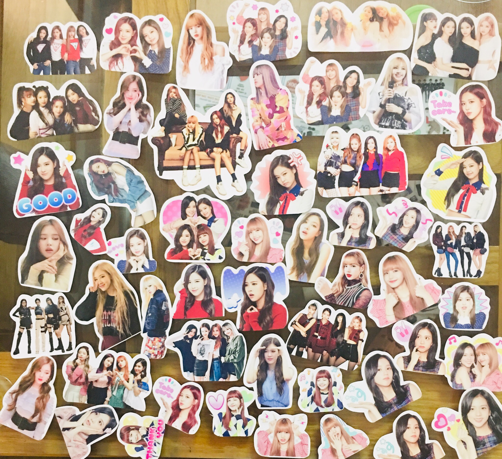 Ảnh sticker BLACKPINK combo 30 cái ảnh nhóm và thành viên